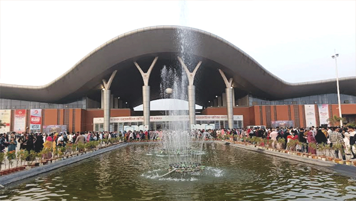 বাণিজ্য মেলায় ৩৯৩ কোটি টাকার বিক্রি